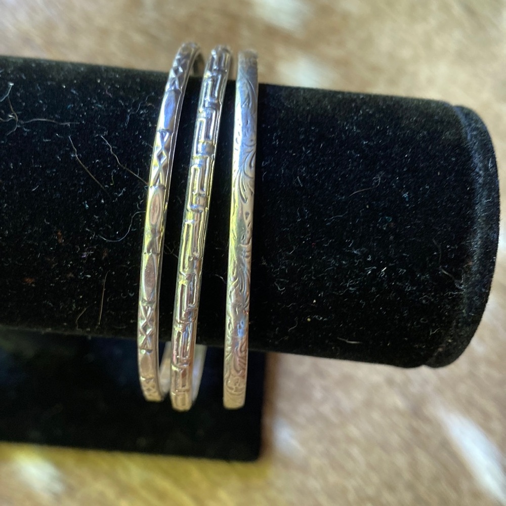 COPY - Set of three etched Mexican sterling silver bangles
